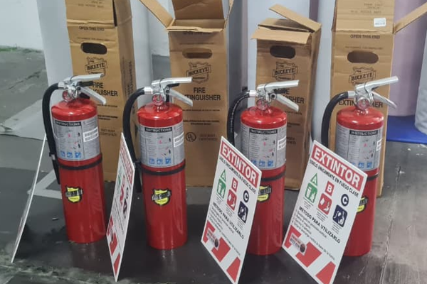 Extintores con sus rotulos PVC Costa Rica